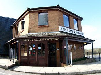 The Town & Country Lodge Dundry Bagian luar foto
